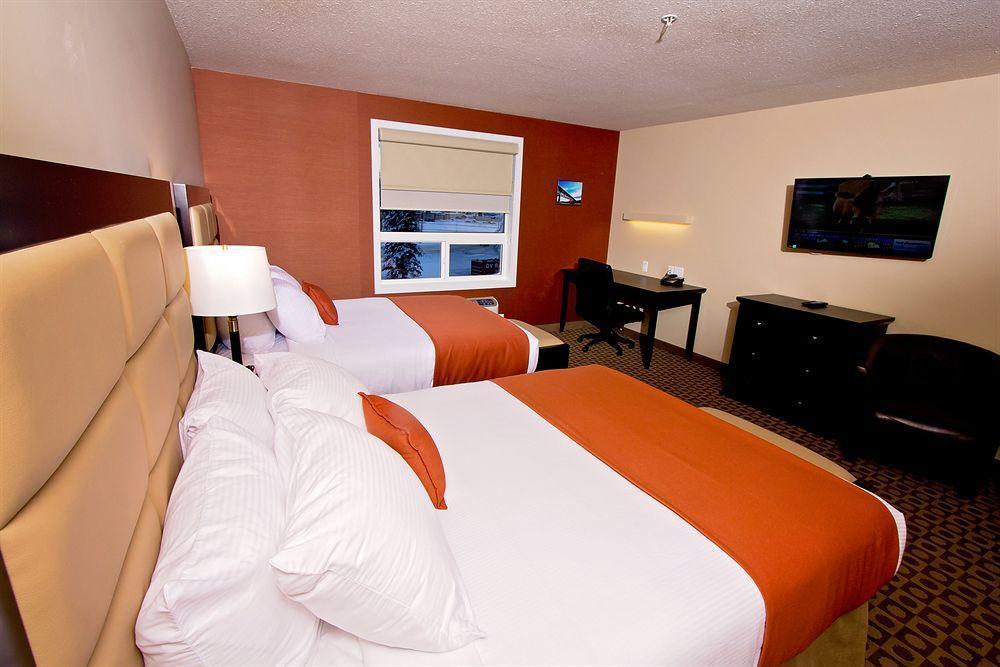 Service Plus Inns & Suites Drayton Valley Exterior foto