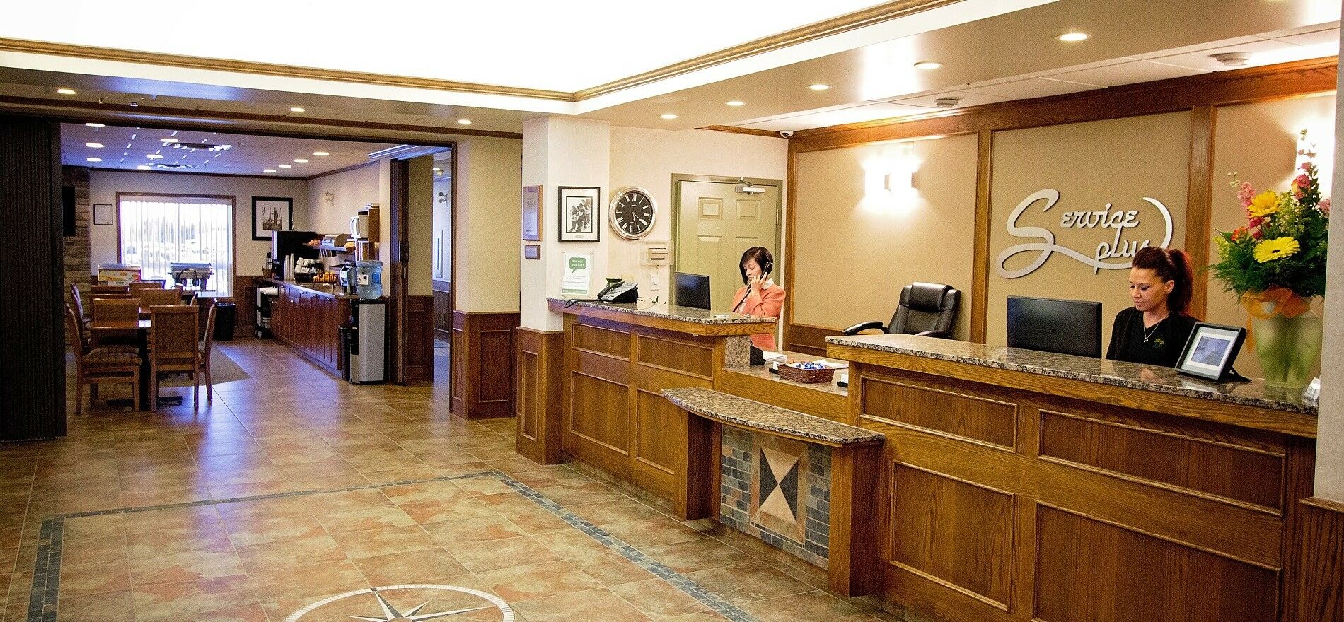 Service Plus Inns & Suites Drayton Valley Exterior foto